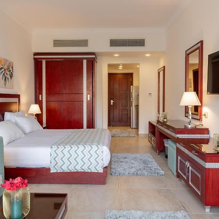 Oyster Bay Beach Resort Abu Dabab Exteriér fotografie