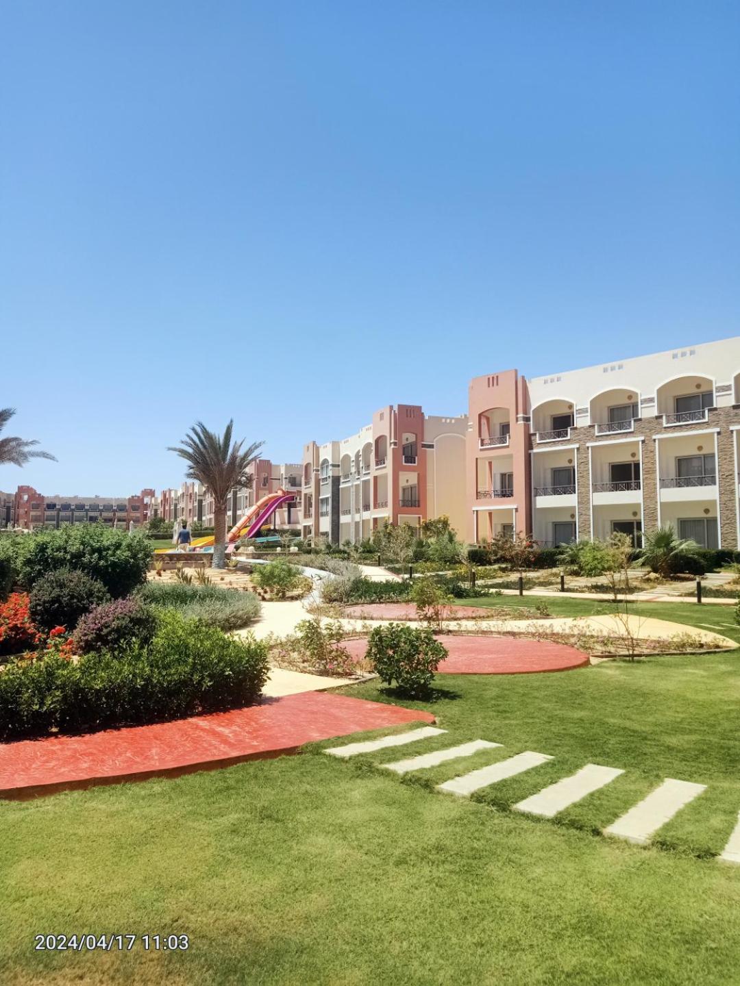 Oyster Bay Beach Resort Abu Dabab Exteriér fotografie