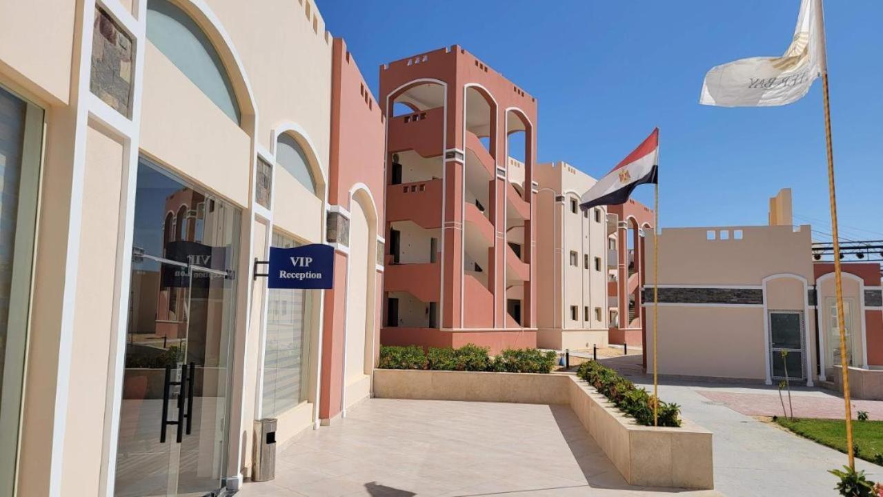 Oyster Bay Beach Resort Abu Dabab Exteriér fotografie